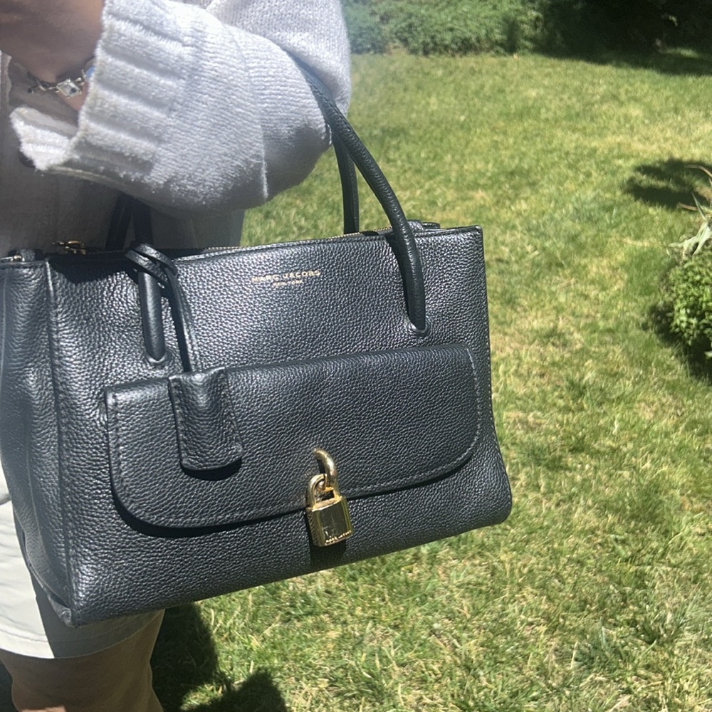 Marc Jacobs 2 Way Cadena Charm Black Pebbled Leather Satchel - Picture 15 of 15